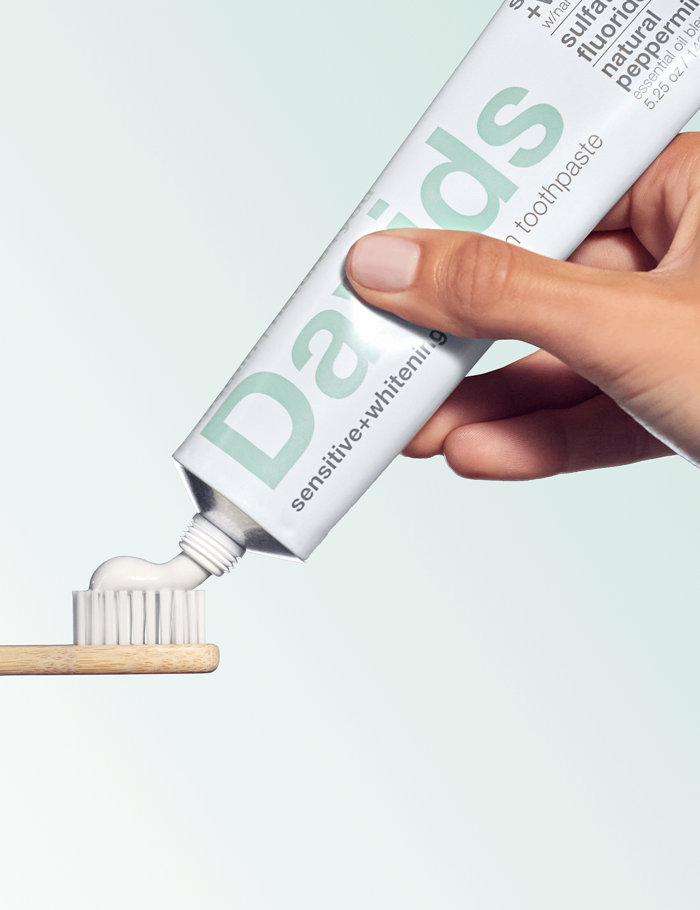 Davids sensitive+whitening nano-hydroxyapatite premium toothpaste / peppermint