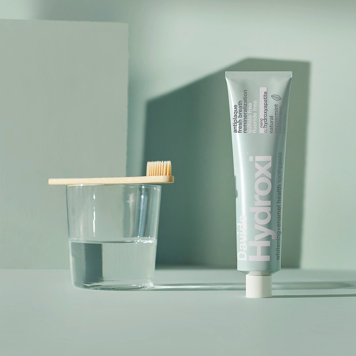 Davids Hydroxi™ whitening+enamel health nano hydroxyapatite premium toothpaste / peppermint image 2